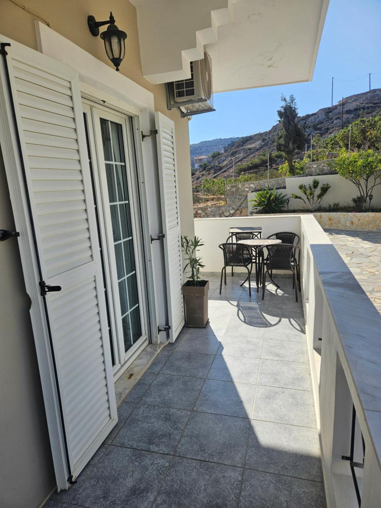 Damatria Studio Karpathos Ngoại thất bức ảnh